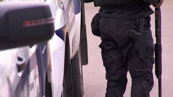 dos hombres ingresaron a un supermercado, redujeron a las cajeras y robaron dinero y cigarrillos