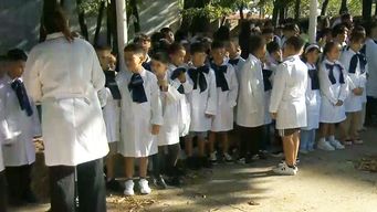 Inicio de clases con 15.000 niños menos que el año pasado y el estreno de los maestros flexibilizadores. Foto: Subrayado.