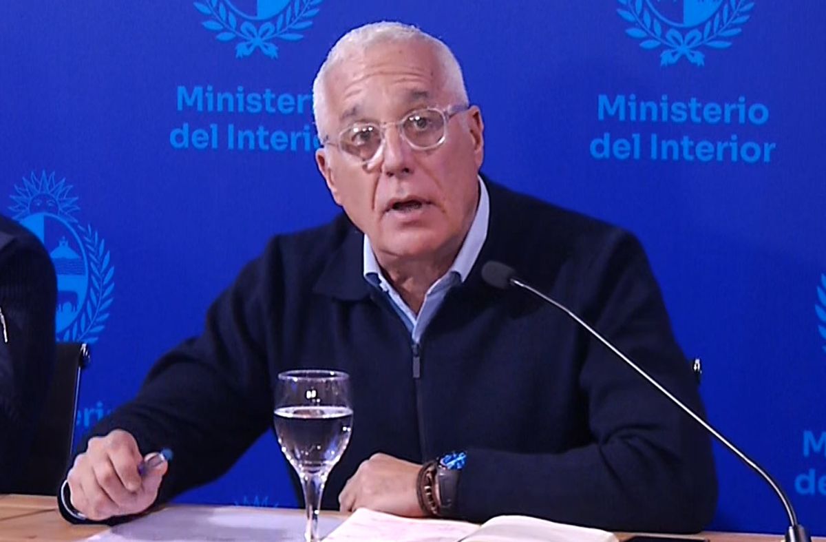 Cambios en cúpula policial: "No se trata de otra cosa que no sea reasignar y poner a los mejores en los lugares donde más se necesita", dijo Negro