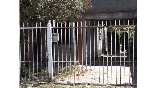 Juez define este miércoles por joven que trozó y quemó a su padre