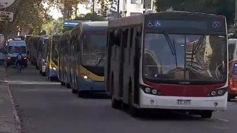 Foto: captura Subrayado. La movilización recorrió 18 de Julio en el mediodía de este jueves.