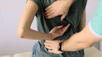 certificaciones medicas aumentaron 8% en 2025 dolor de espalda y ansiedad las causas mas frecuentes