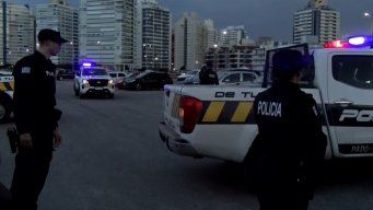 Foto: Subrayado. Operativo en playa Brava este miércoles a la tarde.