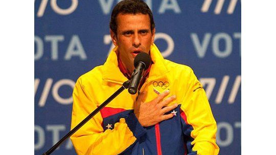 Capriles contento porque Chávez por fin lo llamó por el apellido