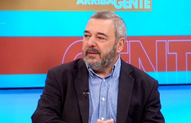 Así explicó Mario Bergara cómo quedarán los carriles de ómnibus, autos y bicicletas en 18 de Julio y las paralelas.