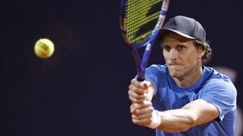Diego Forlán en su debut en el Uruguay Open. Foto: AFP
