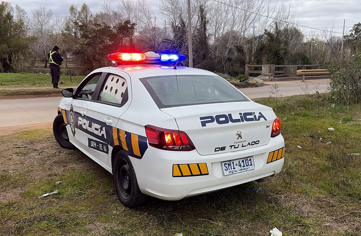 Investigan hallazgo del cuerpo de hombre en situación de calle debajo de un puente del arroyo Pantanoso