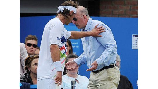 Nalbandián descalificado del Queens por agredir a un juez