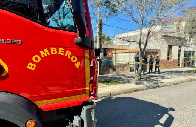 La casa donde ocurrió el incendio. Foto: Emiliano Gutiérrez, Subrayado.