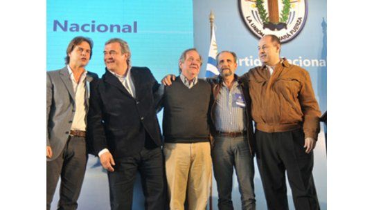 Saravia propone a Sergio Abreu creación de tercer polo blanco