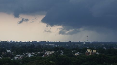 Meteorología emitió advertencia amarilla para sur y norte del país; Montevideo está entre los departamentos afectados