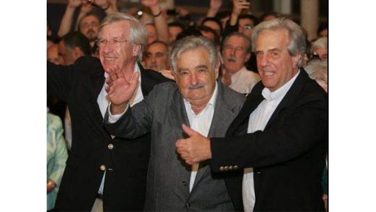 Astori, candidato a canciller si Tabaré Vázquez es presidente