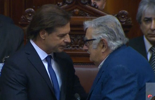 lacalle-y-mujica-asume.jpg