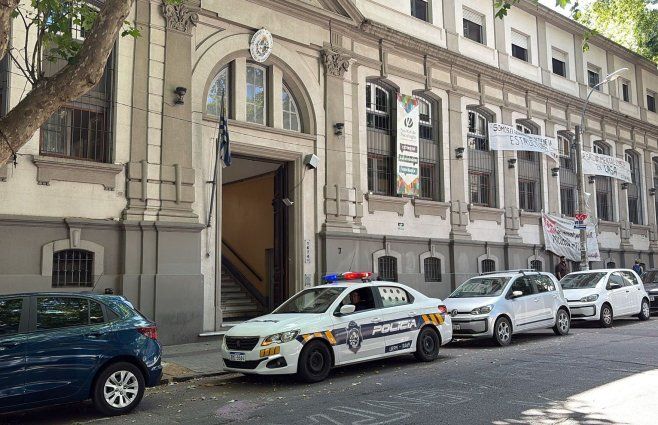 Foto: Mª Eugenia Scognamiglio, Subrayado. Intento de abuso sexual en la Facultad de Psicología.