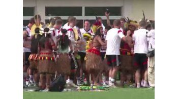 Alemanes, también campeones del mundo en solidaridad