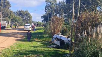 siniestro en balneario bs as: murio un hombre, otro esta grave y un nino de 3 anos resulto con lesiones leves