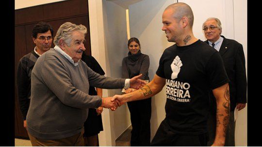 Mujica, René Pérez, Calle 13