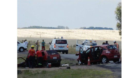 Cuatro personas fallecidas en un choque frontal en Río Negro