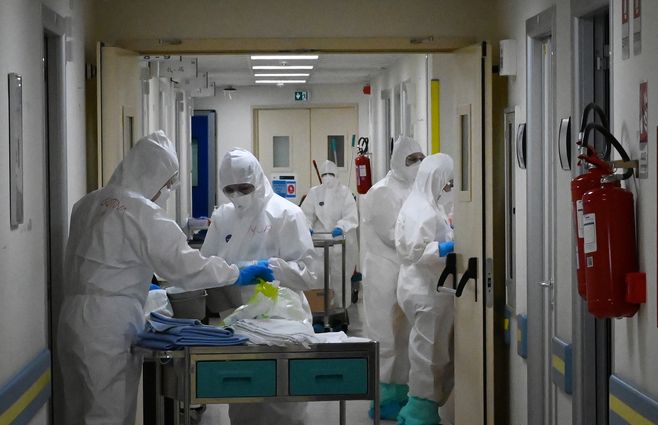 equipos bioseguridad medicos coronavirus.jpg