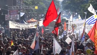 con la presencia de yamandu orsi y carolina cosse, se realiza el acto del pit-cnt por el 1º de mayo