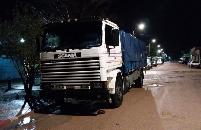 camion-scania-contrabando-rio-branco.jpg