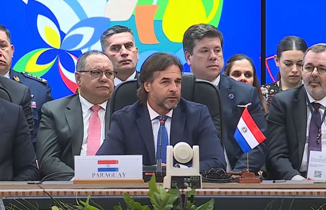 lacalle-pou-discruso-fnal-cumbre-mercosur-asundión-2024.jpg