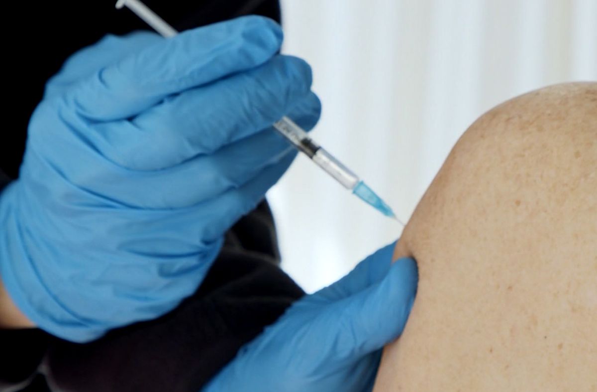 MSP informó que más de 400 mil personas se vacunaron contra la gripe y evalúan traer más dosis
