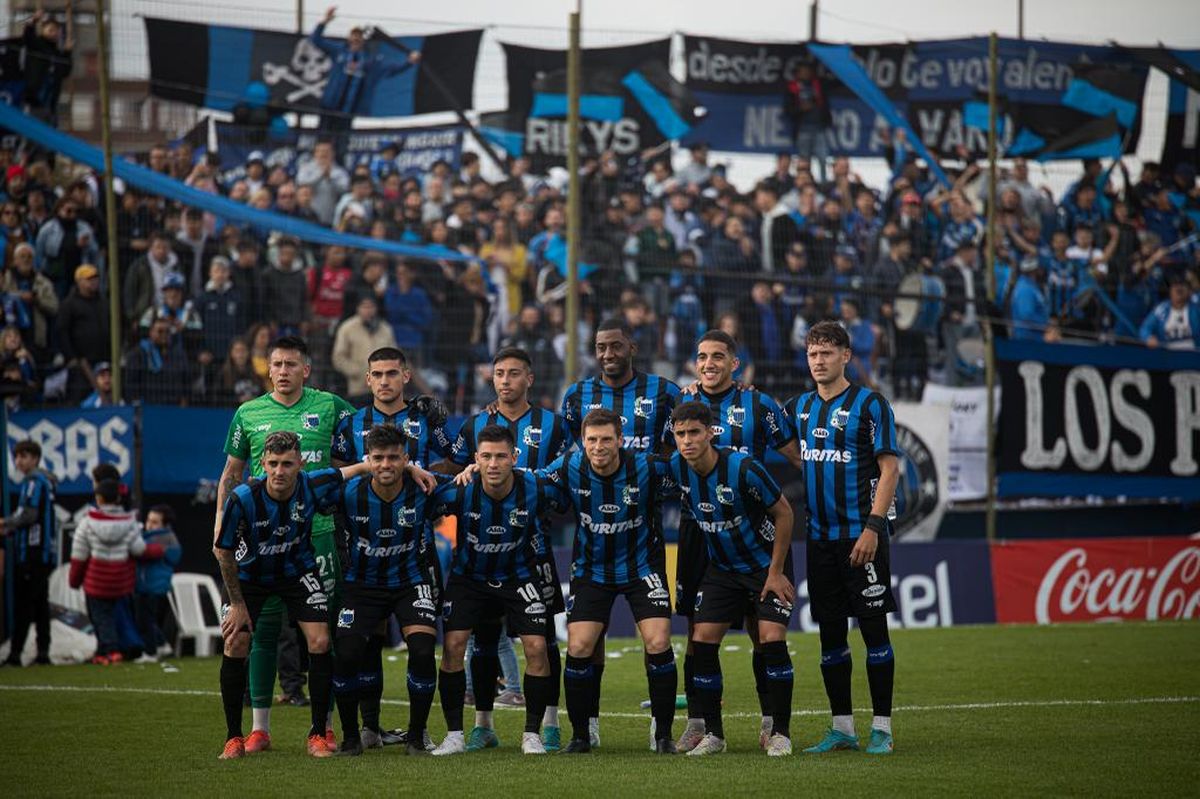 Liverpool se consagró campeón del fútbol uruguayo por primera vez