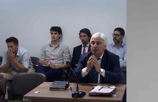 fiscal-gomez-audiencia-hincha.jpg