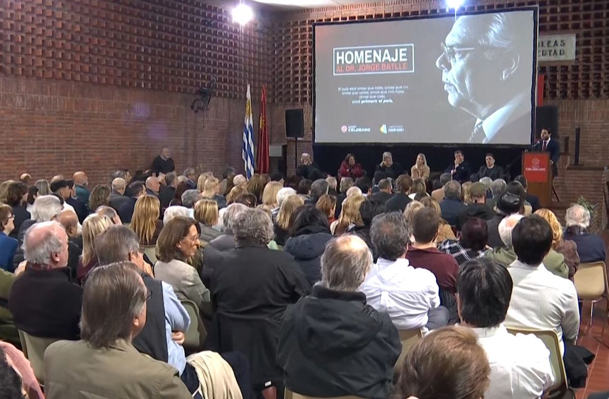 Partido Colorado homenajeó al expresidente Jorge Batlle a 10 años de su fallecimiento