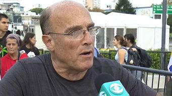 el exintendente de montevideo, daniel martinez, en la fila para despedir a jose mujica: pepe pregono valores