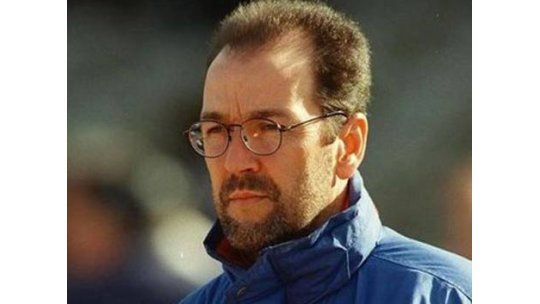 Hugo de León se postula para ser el nuevo DT de Nacional