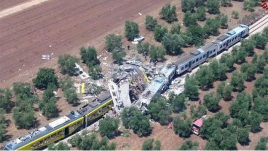 trenes choque Bari