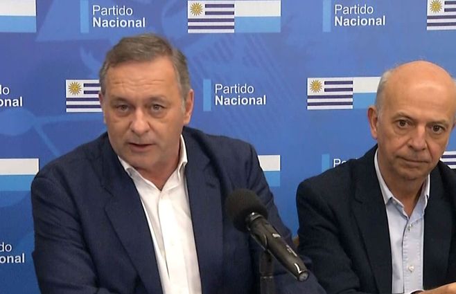 Álvaro-Delgado-y-Javier-García-en-el-directorio-nueva