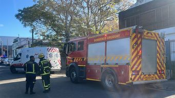 un hombre de 78 anos esta grave tras explosion por una fuga de gas en su casa en paso de las duranas