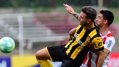 penarol y river plate empataron 0 a 0