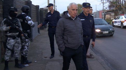Foto: Subrayado. Operativo en Marconi, del que participó el ministro Carlos Negro.
