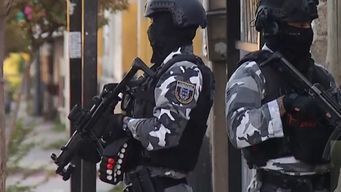 allanamientos en perez castellanos y villa espanola terminaron con 7 detenidos y la incautacion de droga