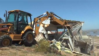 gobierno de rocha comenzo demoliciones de viviendas irregulares en laguna garzon