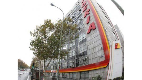 Sindicatos de Iberia suspenden la huelga de Navidad en España