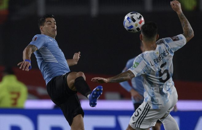 argentina uruguay monumental eliminatorias (3).jpg