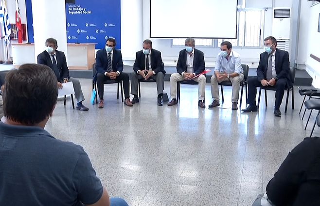 reunion MSP funcionarios Casa de Galicia.jpg