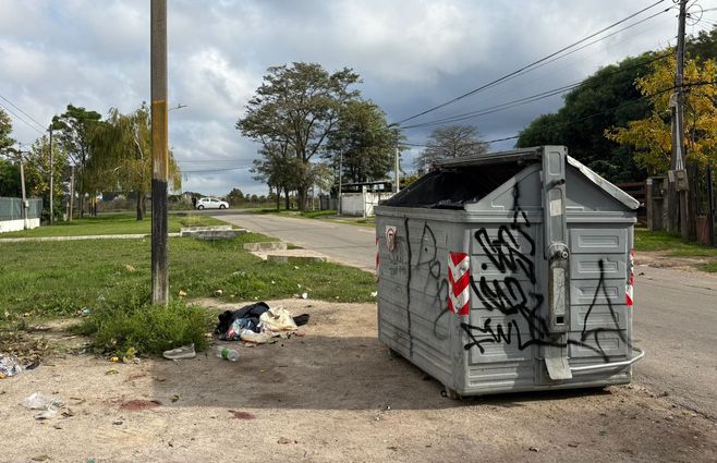 Foto: Mª. Eugenia Scognamiglio, Subrayado. Escena del homicidio en la Cruz de Carrasco.