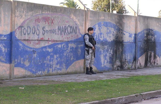 Foto: Subrayado. Policía en Marconi tras balacera.