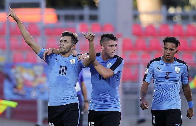 Uruguay-gol-Schiappacasse-AFP-enero.jpg