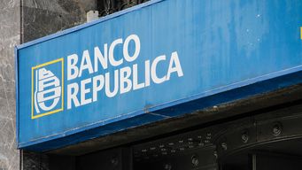 brou llama a aspirantes para cubrir 20 analistas en tecnologias de la informacion con sueldos de $150.704