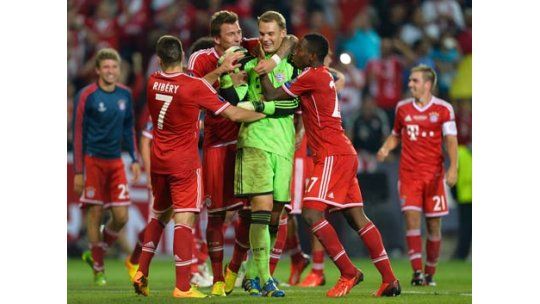 Bayern campeón de la Supercopa de Europa, Pep le ganó a Mou