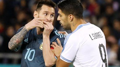 messi y suarez agrandan rivalidad entre argentina y uruguay; bolivia y chile, otro duelo picante