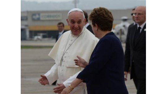 El papa Franciso llegó a Rio de Janeiro para visita de siete días
