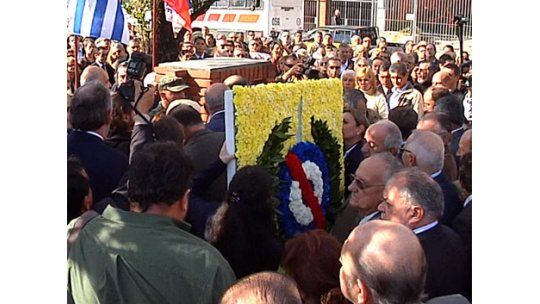 Comandante convocó a militares a seguir apegados a Constitución